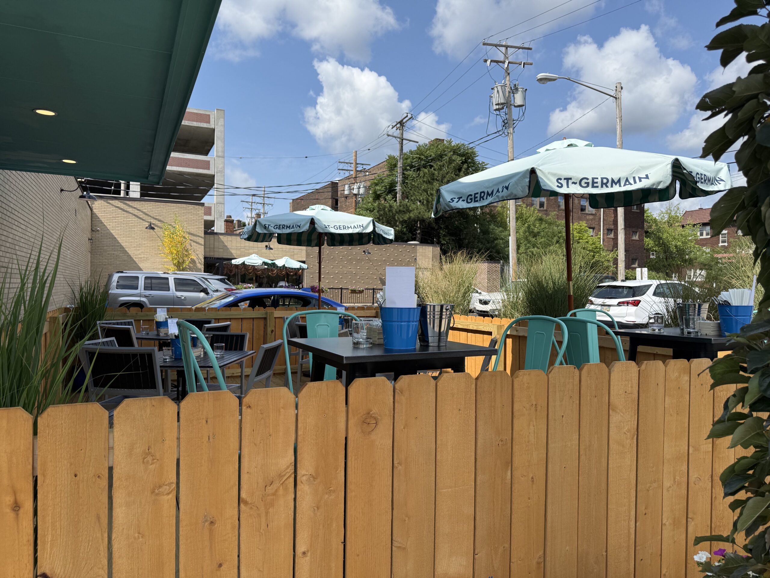 The outdoor patio seating at EDWINS Oyster Bar in Cleveland Heights